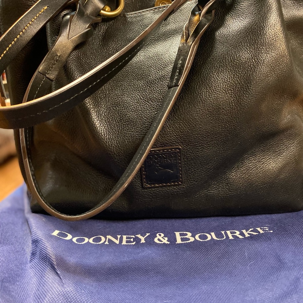 Awesome Dooney and Bourke Leather Barlow
